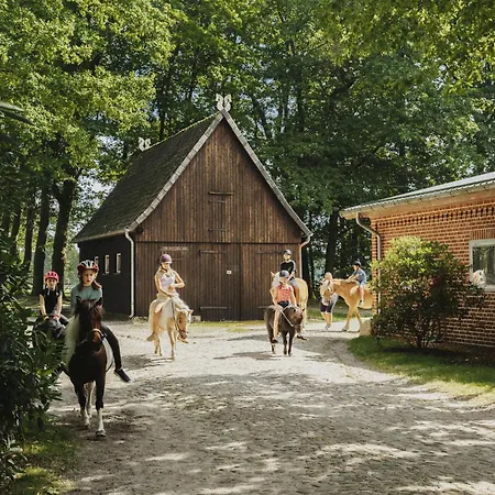 Menkenhof Farm stay *